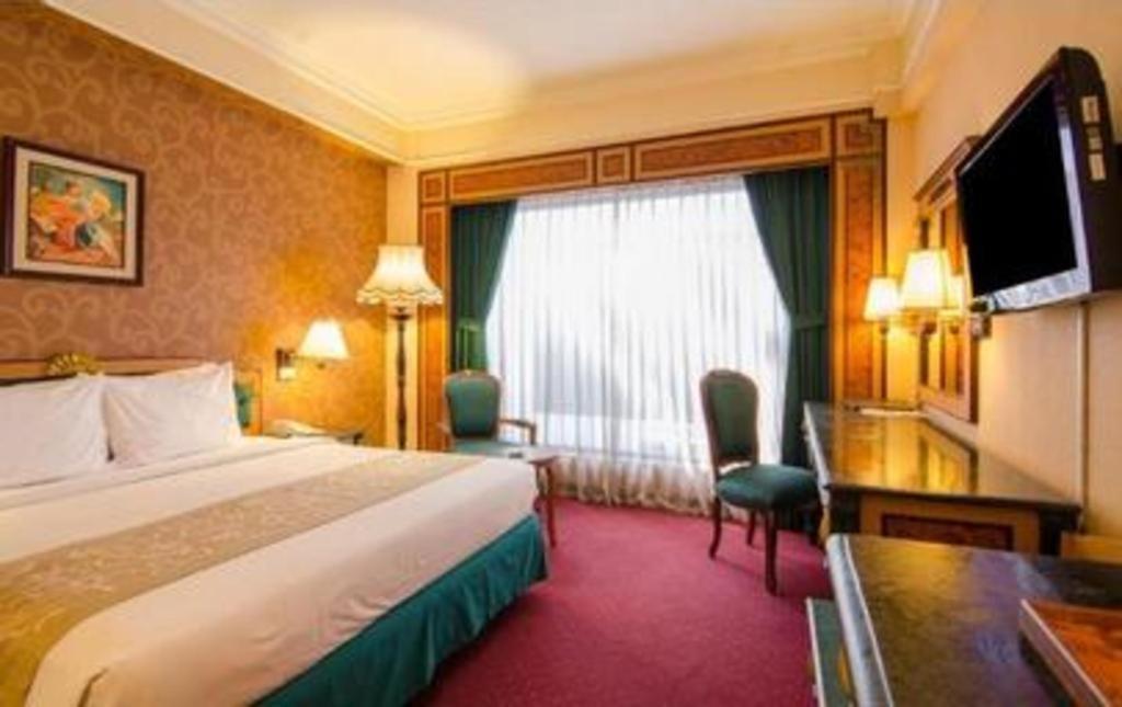 Gajahmada Graha Hotel Malang Dış mekan fotoğraf